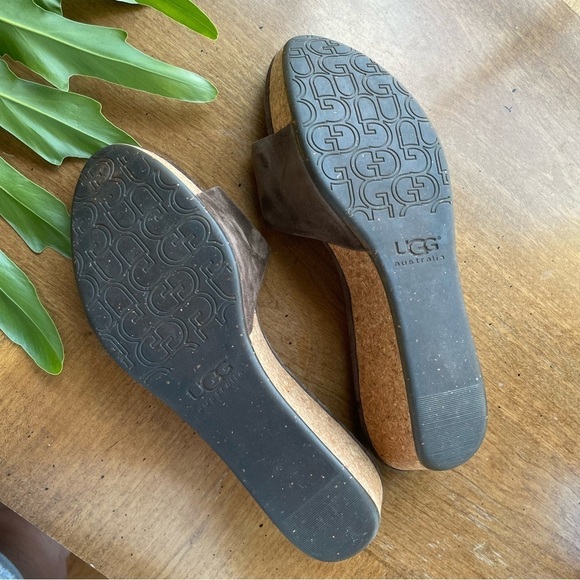 Ugg Platform Wedge Cork Slide Sandals Chocolate Brown Suede Leather - Basil - Picture 6 of 9